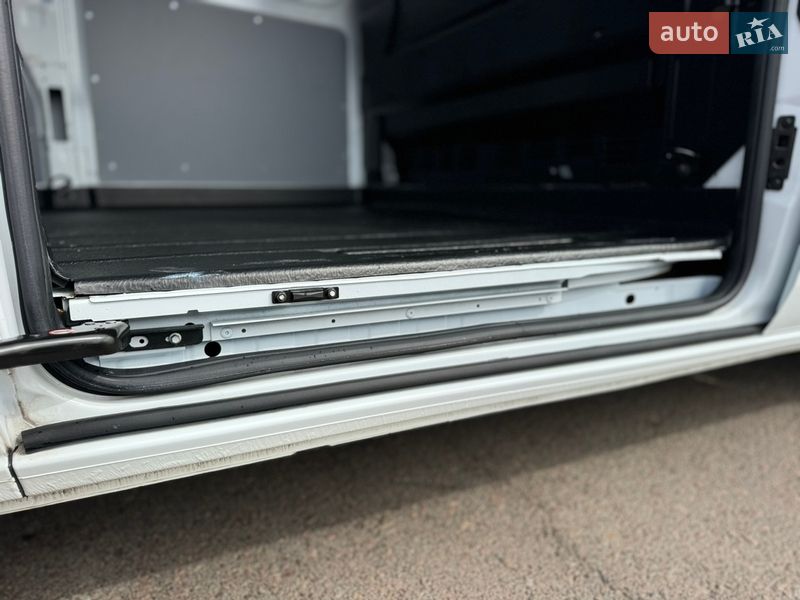 Грузовой фургон Ford Transit Custom 2021 в Киеве фото 26 Грузовой фургон Ford Transit Custom 2021 в Киеве