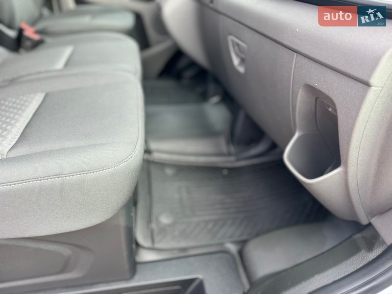 Грузовой фургон Ford Transit Custom 2021 в Киеве фото 44 Грузовой фургон Ford Transit Custom 2021 в Киеве