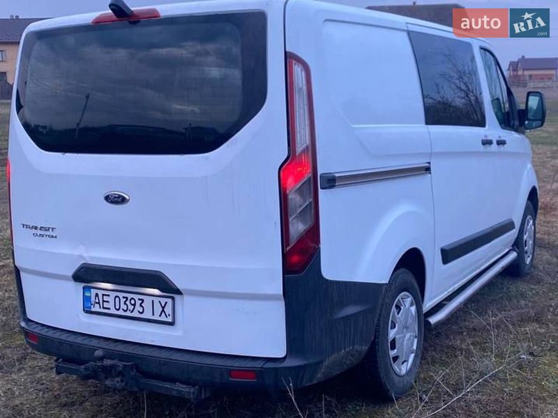 Минивэн Ford Transit Custom 2015 в Ивано-Франковске