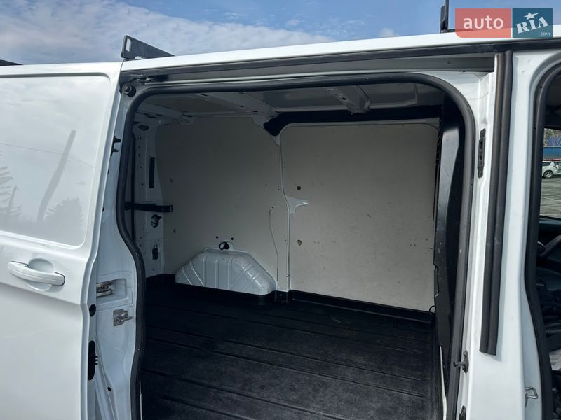 Грузовой фургон Ford Transit Custom 2014 в Житомире фото 18 Грузовой фургон Ford Transit Custom 2014 в Житомире