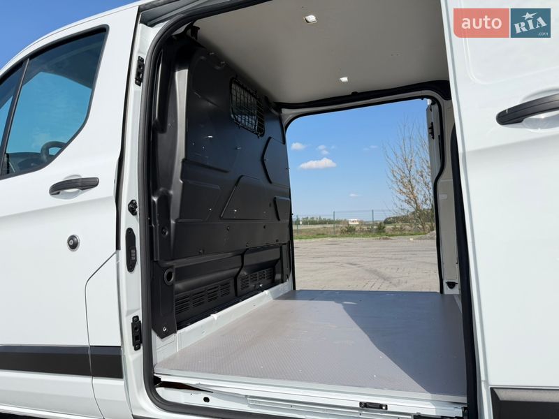 Грузовой фургон Ford Transit Custom 2020 в Радивилове