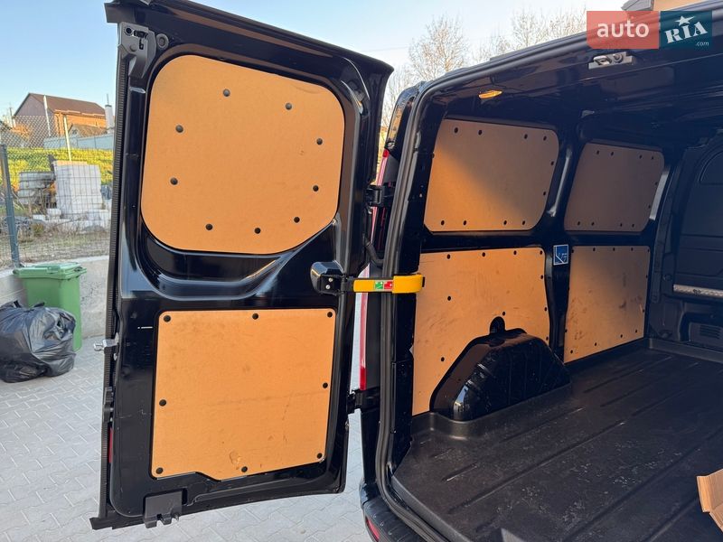 Грузовой фургон Ford Transit Custom 2021 в Ирпене