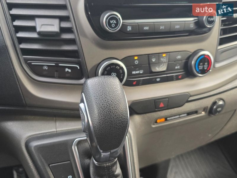 Грузовой фургон Ford Transit Custom 2018 в Гусятине