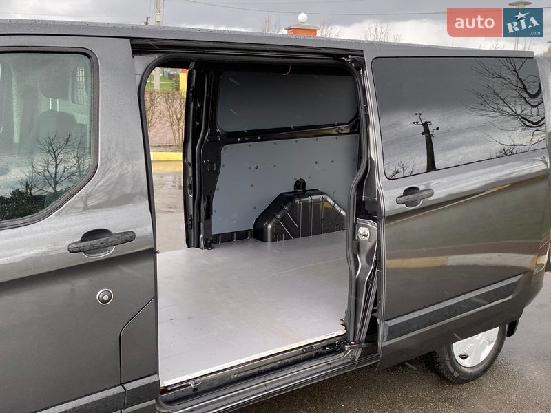 Вантажний фургон Ford Transit Custom 2020 в Ірпені