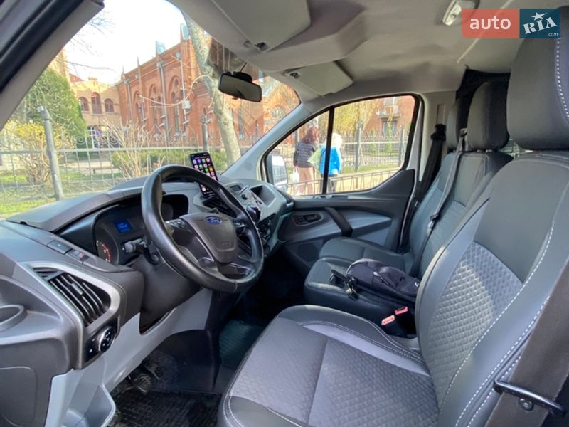 Вантажопасажирський фургон Ford Transit Custom 2017 в Житомирі