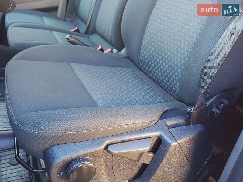 Минивэн Ford Transit Custom 2018 в Луцке