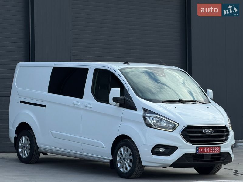 Грузопассажирский фургон Ford Transit Custom 2020 в Дубно
