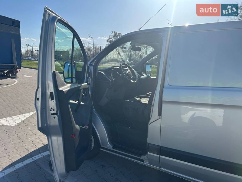 Вантажопасажирський фургон Ford Transit Custom 2014 в Києві