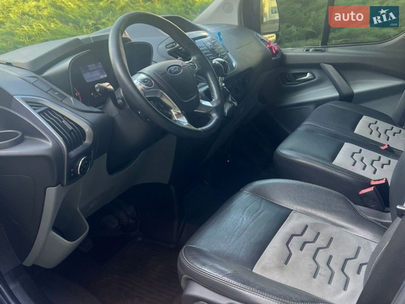 Грузовой фургон Ford Transit Custom 2015 в Марганце