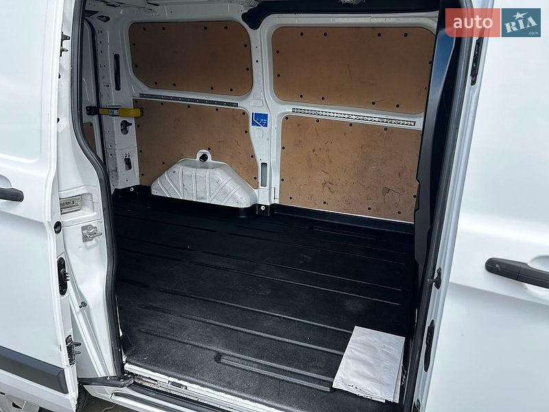 Грузовой фургон Ford Transit Custom 2015 в Луцке