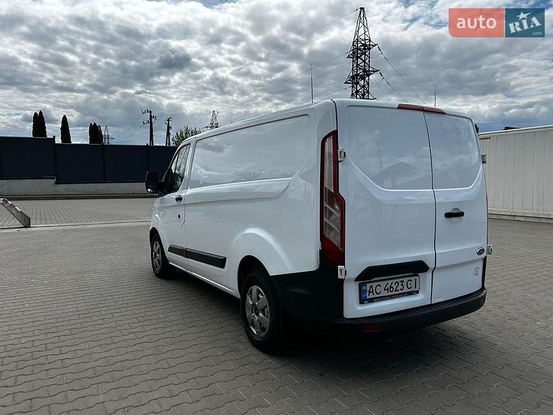 Грузовой фургон Ford Transit Custom 2015 в Луцке