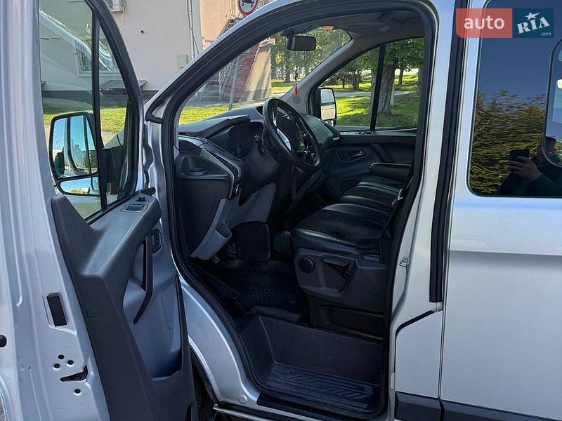 Минивэн Ford Transit Custom 2014 в Кременчуге
