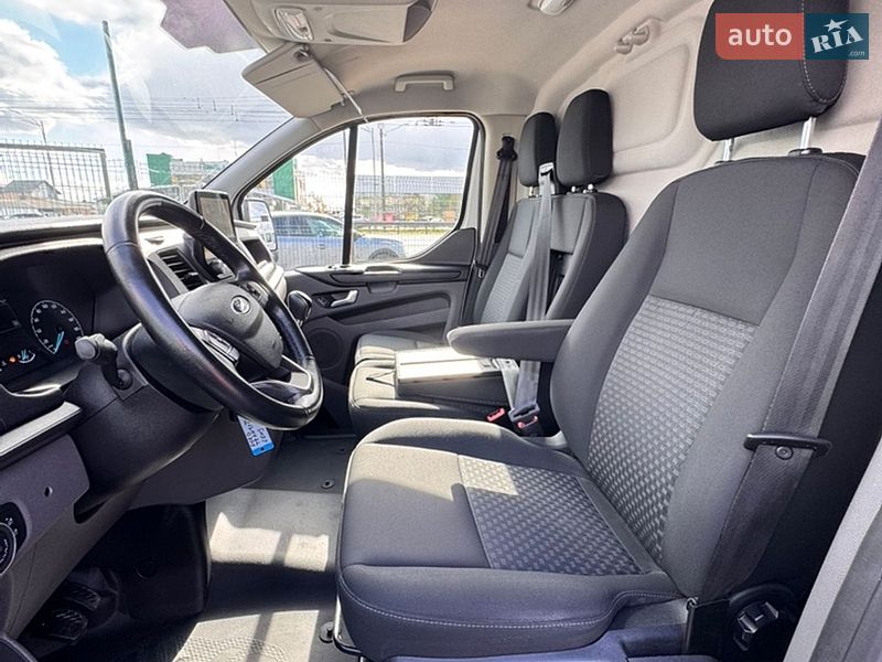 Грузовой фургон Ford Transit Custom 2022 в Киеве