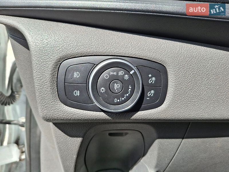Грузовой фургон Ford Transit Custom 2019 в Львове