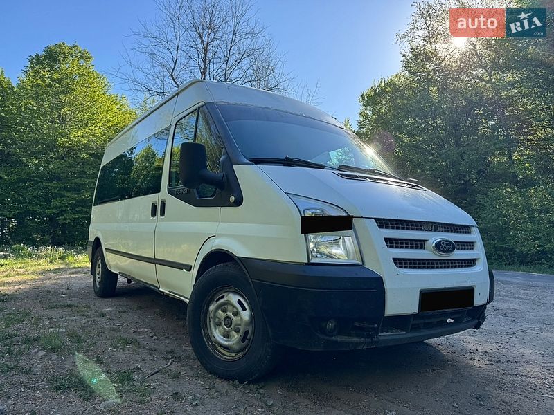 Минивэн Ford Transit Custom 2012 в Ужгороде