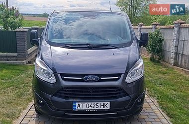 Вантажний фургон Ford Transit Custom 2017 в Калуші