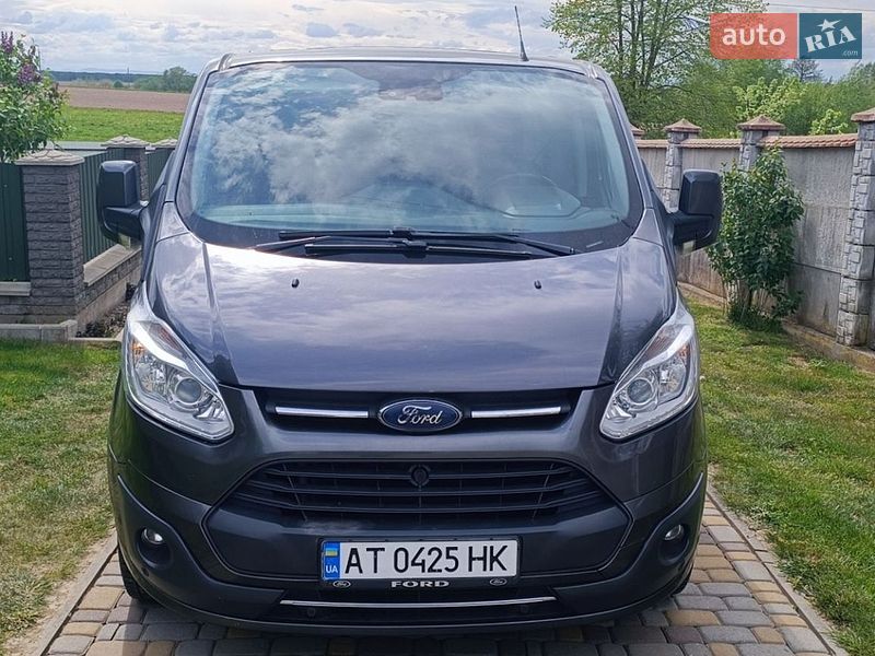 Вантажний фургон Ford Transit Custom 2017 в Калуші