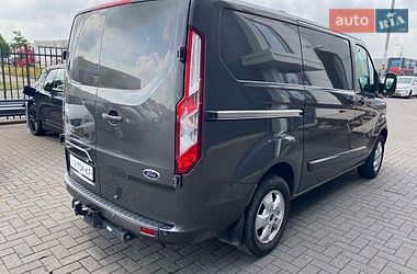 Вантажний фургон Ford Transit Custom 2017 в Калуші