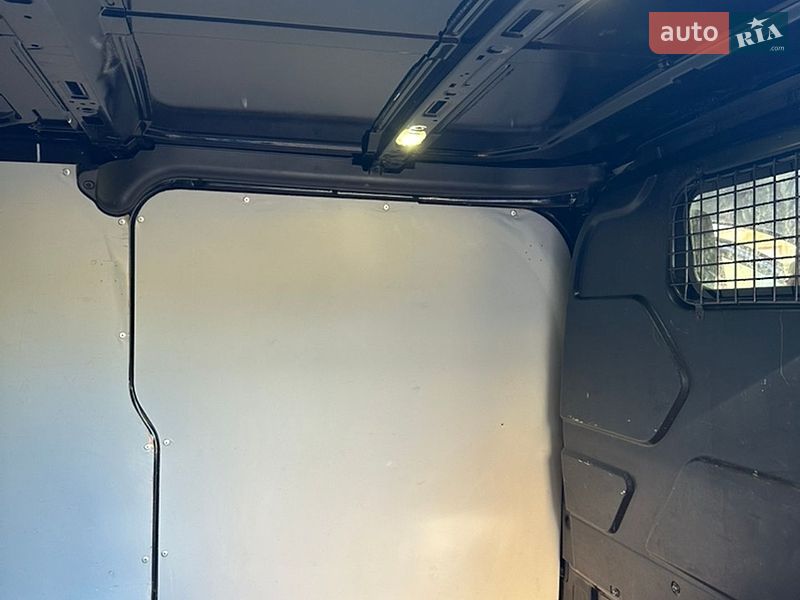 Грузовой фургон Ford Transit Custom 2016 в Радивилове