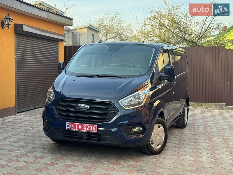 Вантажний фургон Ford Transit Custom 2021 в Рівному