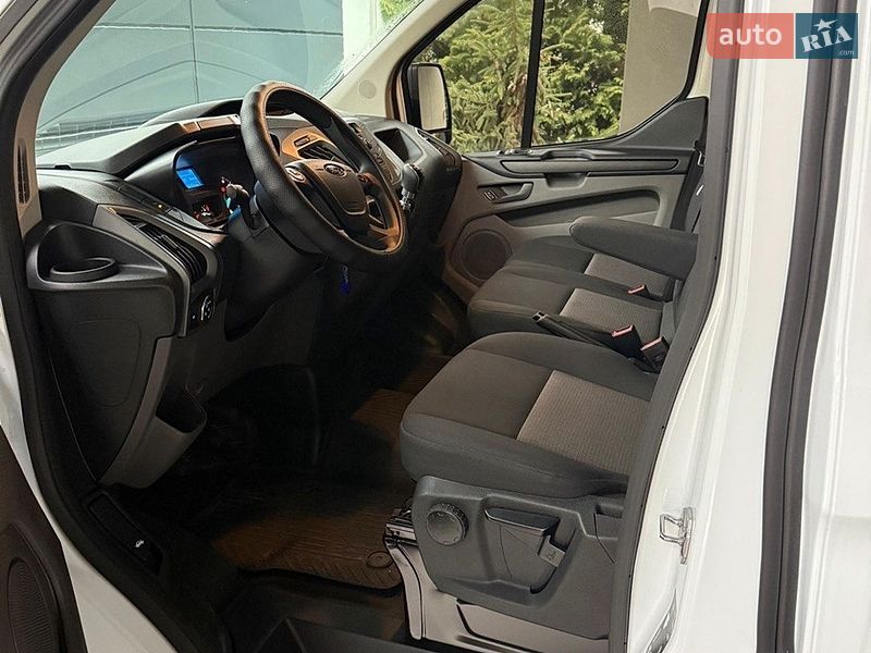 Вантажний фургон Ford Transit Custom 2022 в Києві