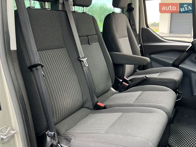 Минивэн Ford Transit Custom 2016 в Луцке