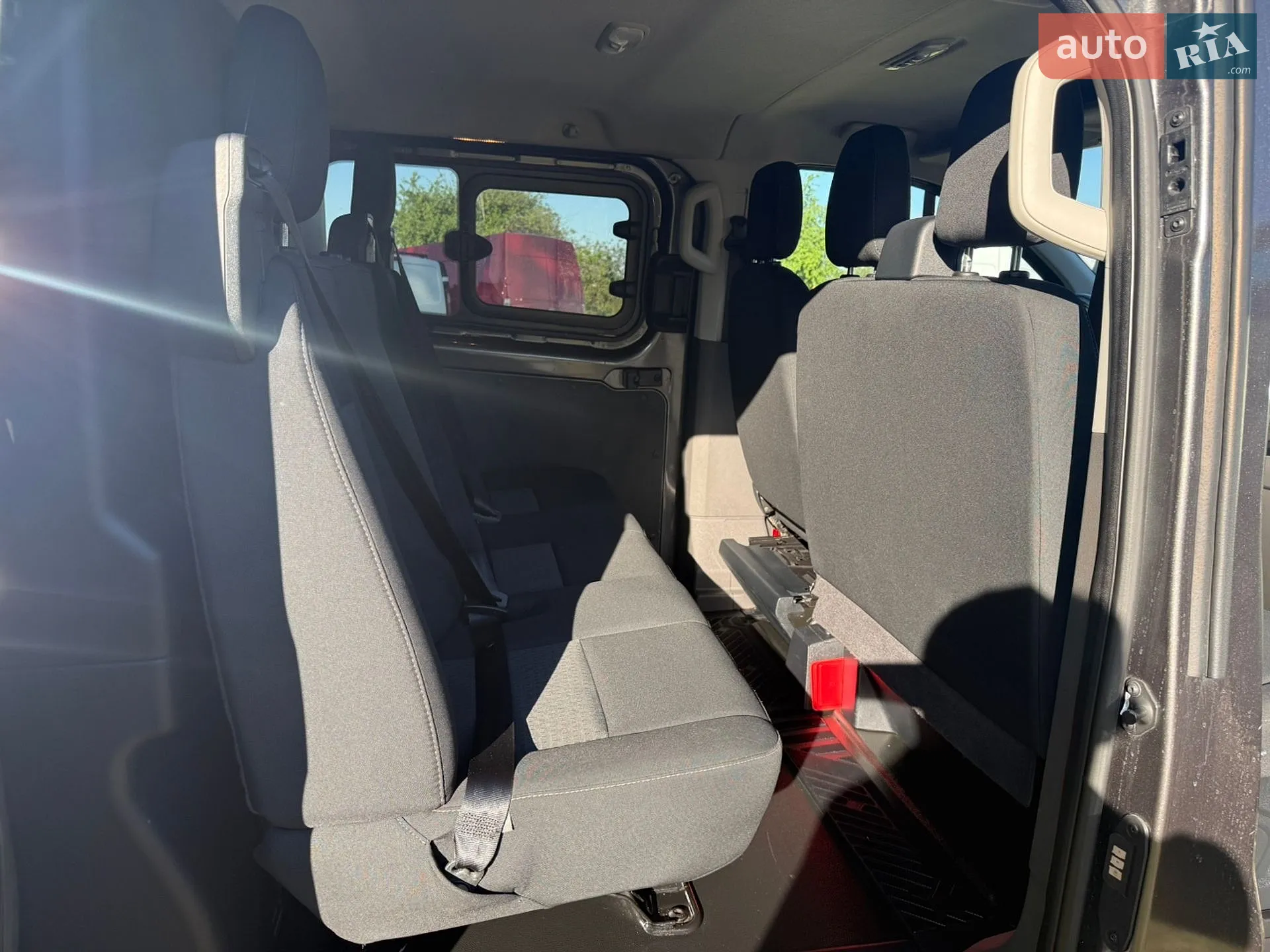 2019 Ford Transit Connect - мініатюра 11
