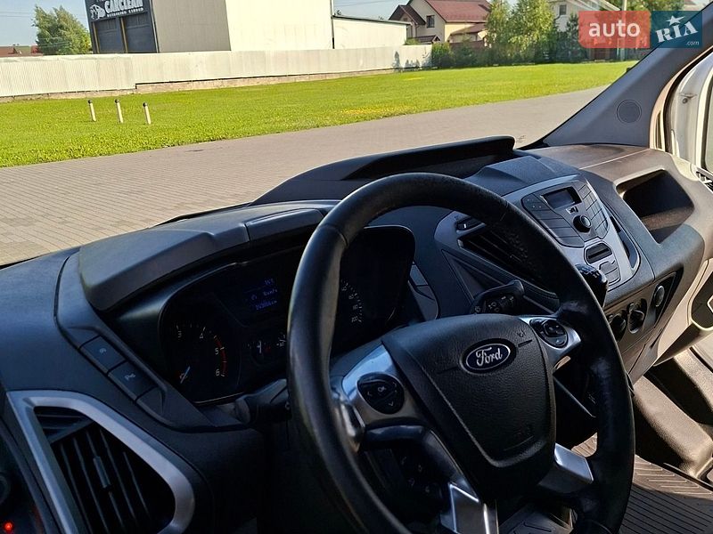 Вантажний фургон Ford Transit Custom 2017 в Вінниці