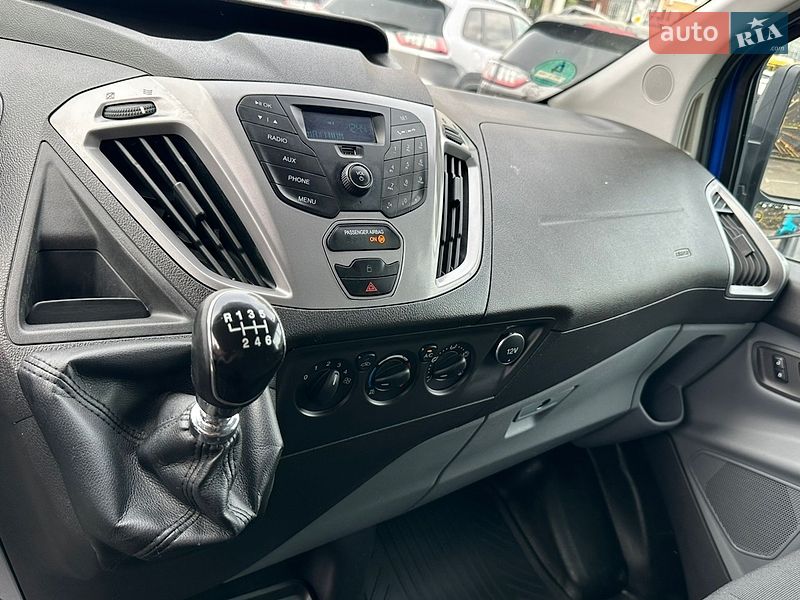 Грузовой фургон Ford Transit Custom 2016 в Киеве