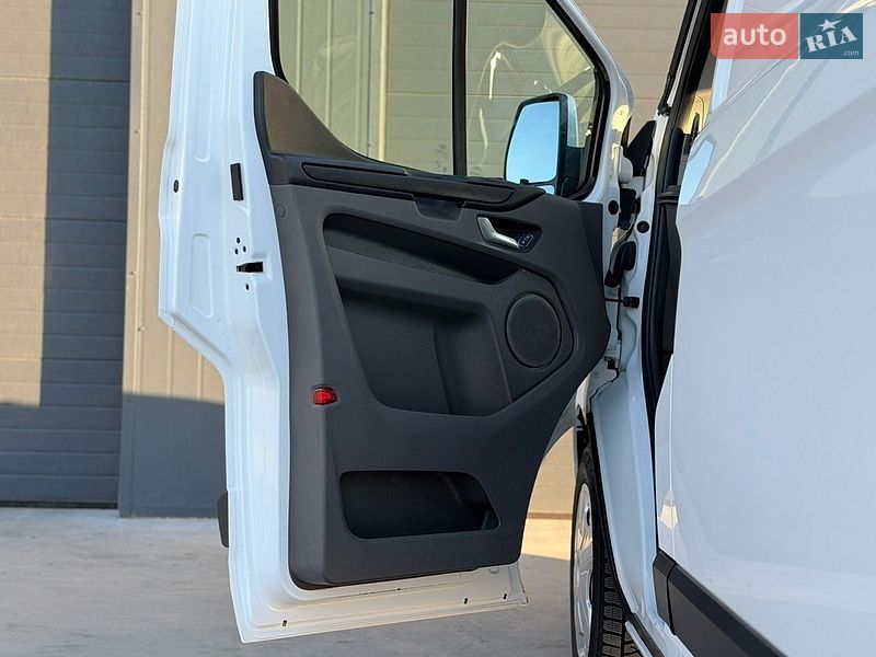 Грузопассажирский фургон Ford Transit Custom 2021 в Дубно
