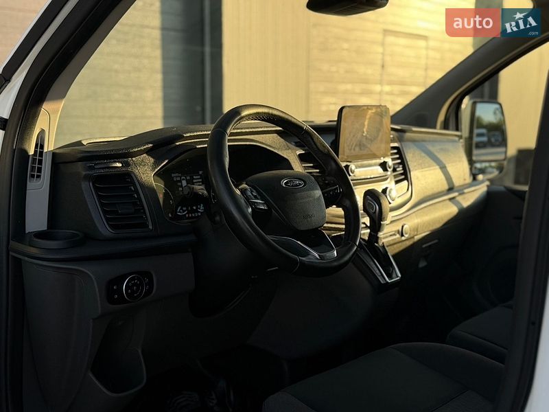Грузопассажирский фургон Ford Transit Custom 2021 в Дубно
