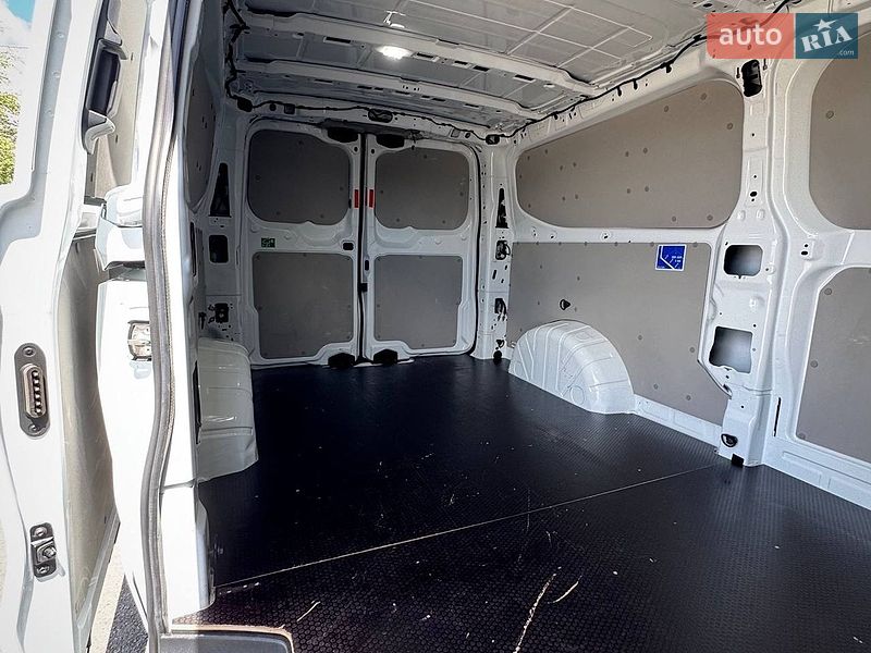 Грузовой фургон Ford Transit Custom 2024 в Киеве