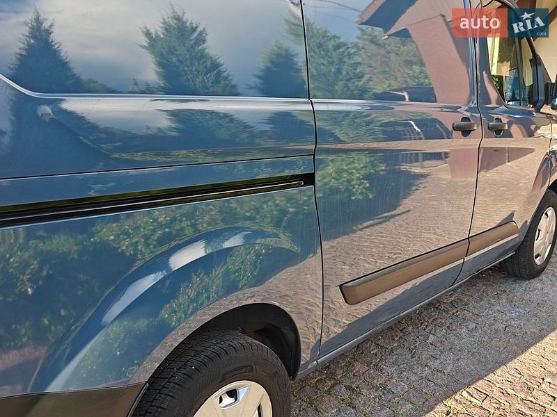 Мікроавтобус вантажний (до 3,5т) Ford Transit Custom 2022 в Полтаві