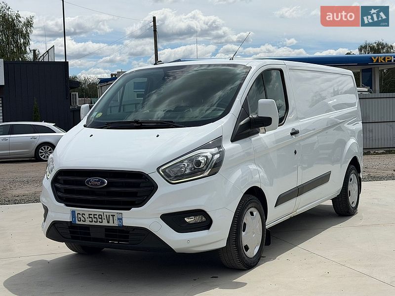 Грузовой фургон Ford Transit Custom 2024 в Млинове
