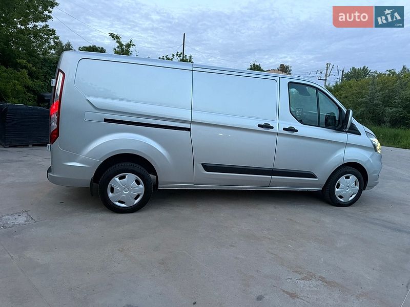 Грузовой фургон Ford Transit Custom 2019 в Ровно