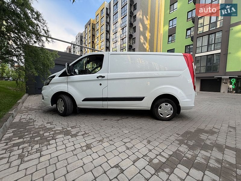 Мікроавтобус вантажний (до 3,5т) Ford Transit Custom 2018 в Дніпрі