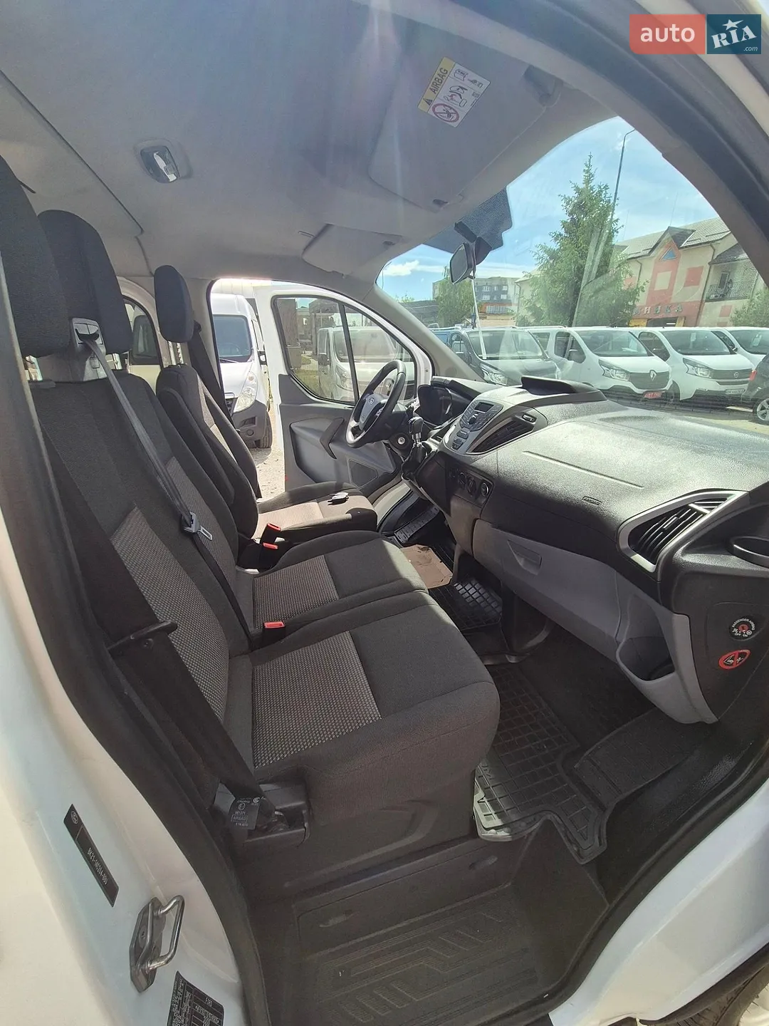 2015 Ford Transit Connect - мініатюра 14