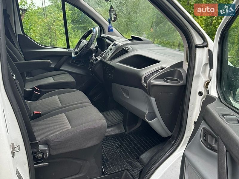 Грузовой фургон Ford Transit Custom 2013 в Калуше