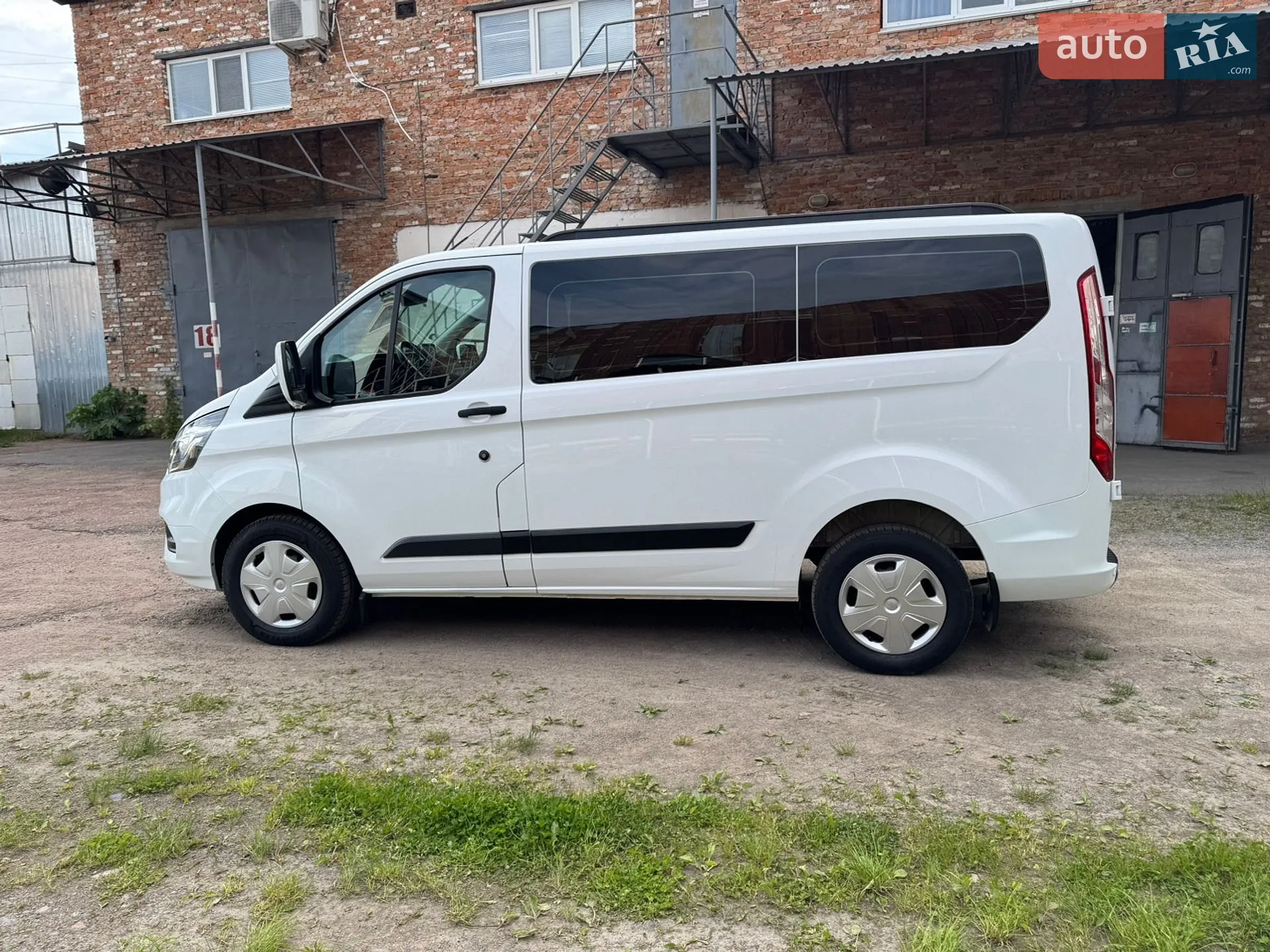 2022 Ford Transit Connect - мініатюра 21