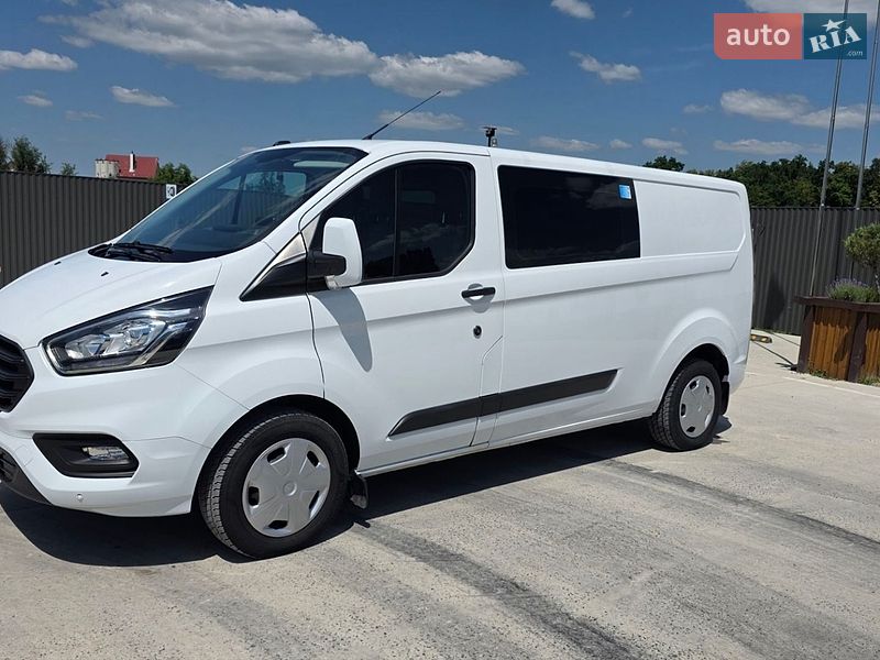 Грузопассажирский фургон Ford Transit Custom 2019 в Чорткове