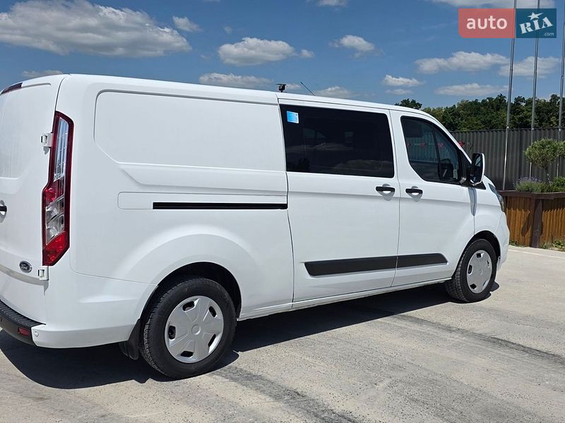 Грузопассажирский фургон Ford Transit Custom 2019 в Чорткове