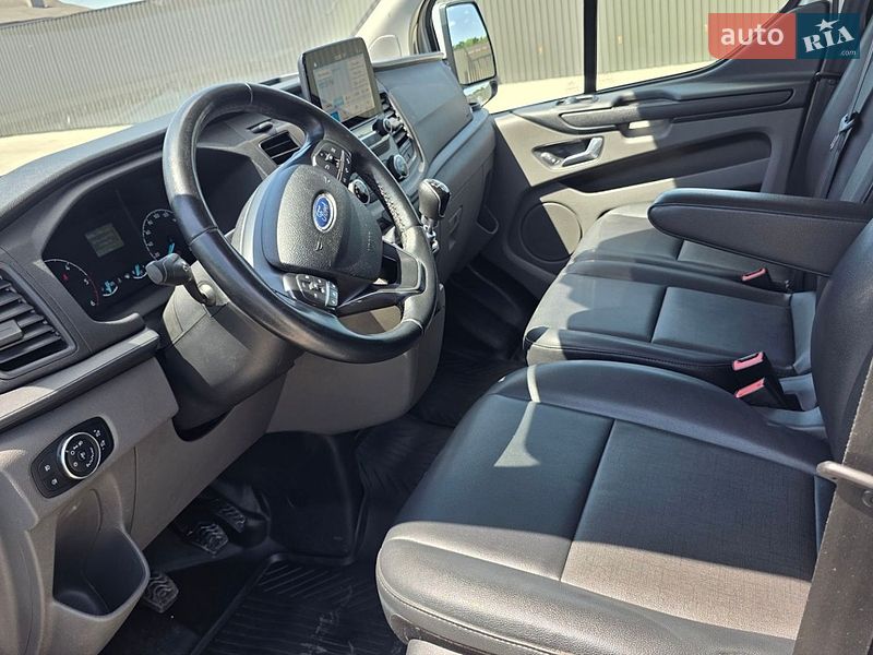 Грузопассажирский фургон Ford Transit Custom 2019 в Чорткове