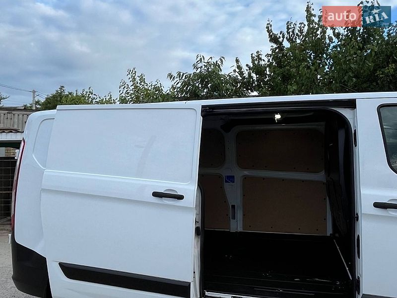 Грузовой фургон Ford Transit Custom 2023 в Бердичеве