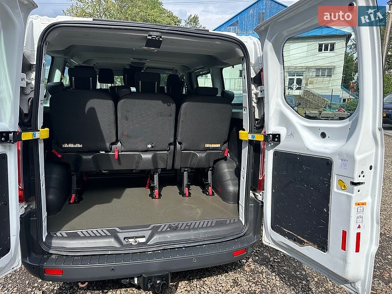 Минивэн Ford Transit Custom 2017 в Ивано-Франковске