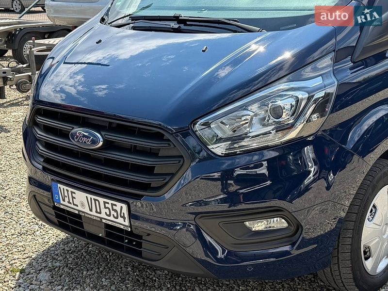 Минивэн Ford Transit Custom 2018 в Калуше