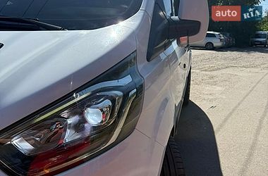 Мінівен Ford Transit Custom 2018 в Чернівцях