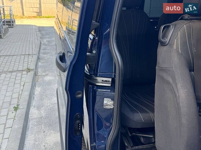 Минивэн Ford Transit Custom 2014 в Золочеве