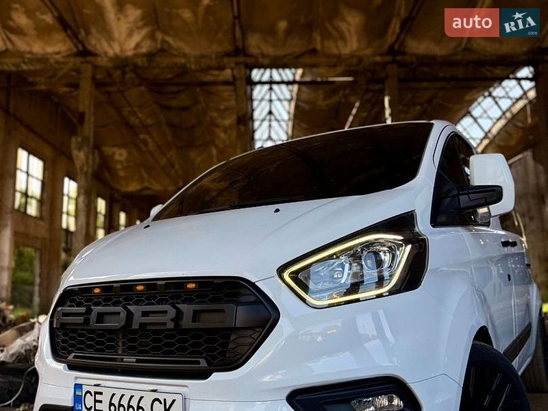 Мінівен Ford Transit Custom 2018 в Чернівцях