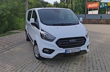 Грузопассажирский фургон Ford Transit Custom 2019 в Хоросткове