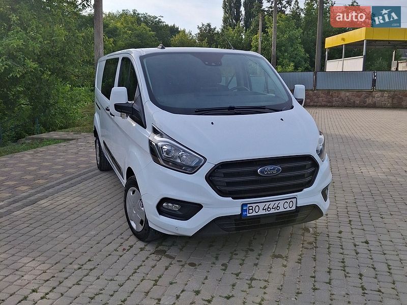Грузопассажирский фургон Ford Transit Custom 2019 в Хоросткове